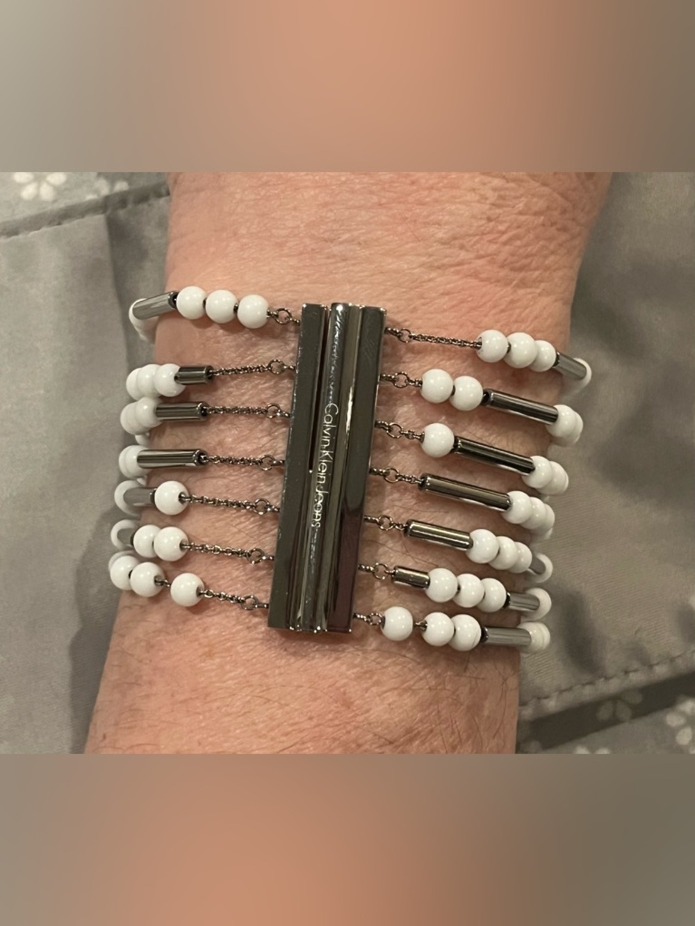 Calvin Klein Silver-Tone Multi-Strand Bracelet with White Beads NWT in box - Picture 5 of 7